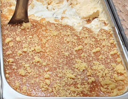 Eisidee: Whisky Torte. Whisky Eis mit Variation und Crumbles