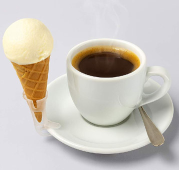 Gelatimax mit Kaffee und Minieistüte mit Vanilleeis