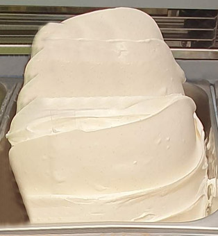 Eisidee Laktosefreies Milcheis Eis & Gelati, fertige Milchgrundmasse laktosefrei.