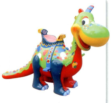 Dino Maskottchen mit Sitz. Bei GroßHandel EIS GmbH.