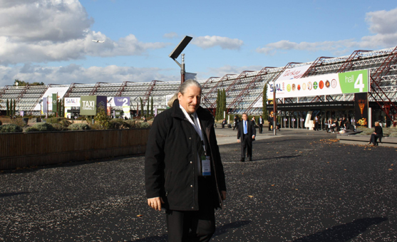 GroßHandel EIS GmbH, Gerhard Hager in Paris, Lebensmittelmesse Sial Paris. 3 Tage auf der Suche nach dem Besonderen