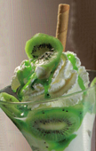 Eis & Gelati Dessertsauce. Topping zur Dekoration von Eisbecher und Nachspeisen. Geschmack Kiwi
