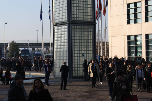 Eismesse Fiera Rimini Eingangsbereich Süd mit Busstation und Eisenbahnstation. Zentralster Eingang. GroßHandel Eis GmbH