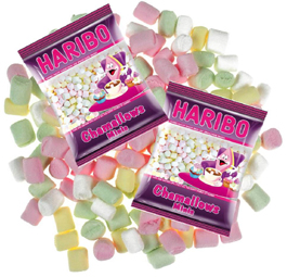 Kit Marshmallow. Kindereis mit Chamallows als Zutat und Dekoration